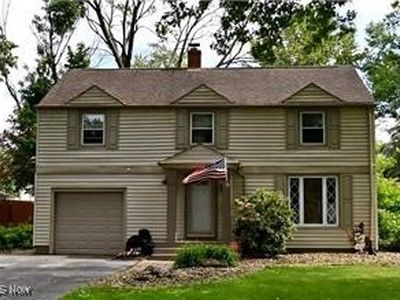 1528 Sunset Dr NE, Warren, OH, 44483