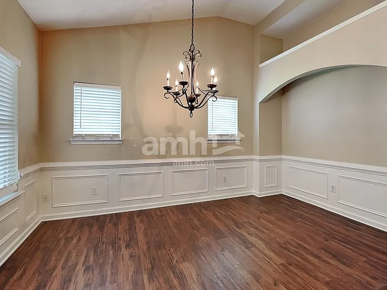 7772 Parkside Dr — Photo 7