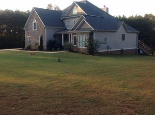 511 Calico Valley Rd, Fairmount, GA 30139
