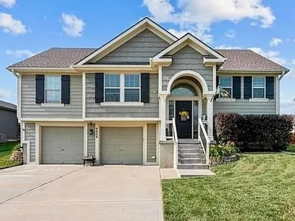 8808 NE 116th Pl, Kansas City, MO 64157