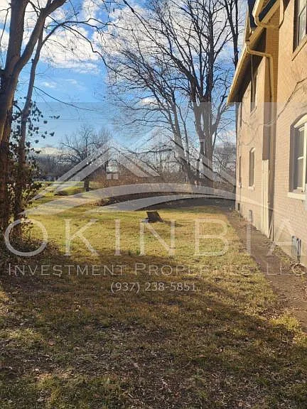 750 Superior Ave — Photo 23