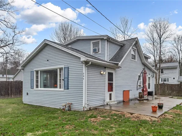 446 Jefferson Ave, Angola, NY 14006