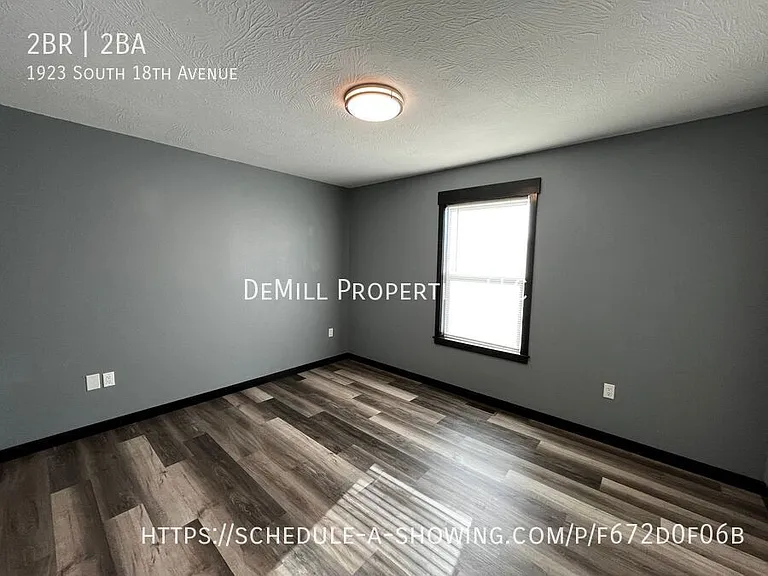 1923 S 18th Ave — Photo 10