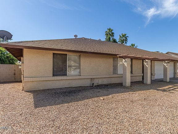 5th image of 925 W MENDOZA Avenue