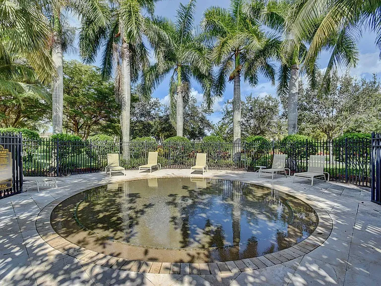 3501 Collonade Dr — Photo 60