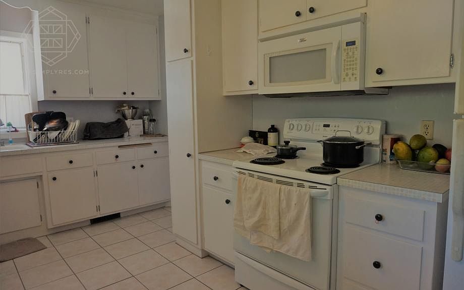 2nd image of 1580 Clear Ave
