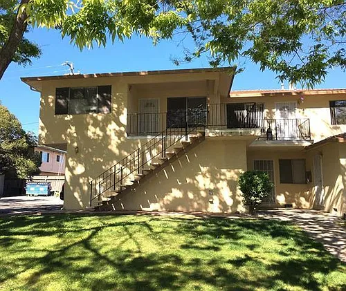 670 Azara Pl #2 Photo 1