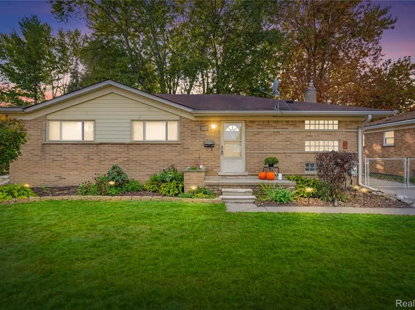 14371 Sunbury St, Livonia, MI 48154
