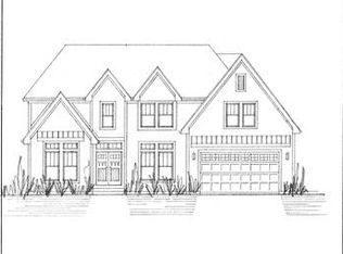 448 Carleton Ave, Glen Ellyn, IL 60137