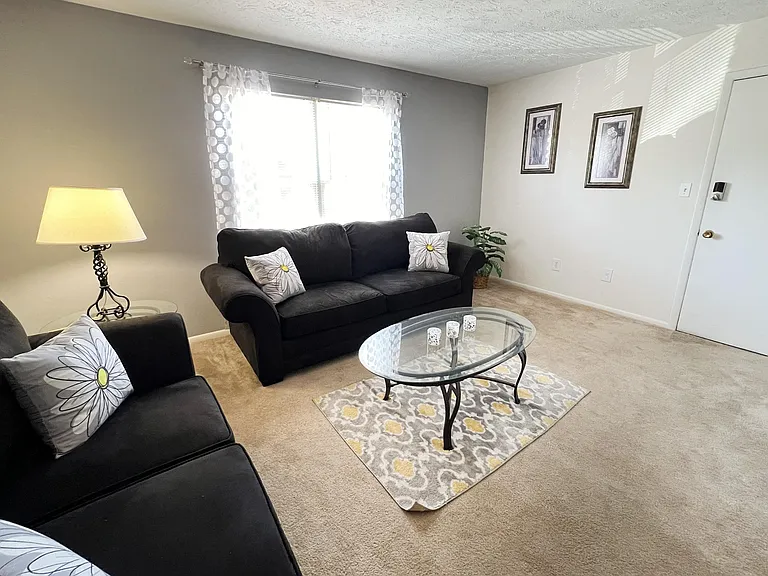Revere Village Apartments — Photo 73