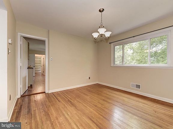 5th image of 12601 Harbor Dr