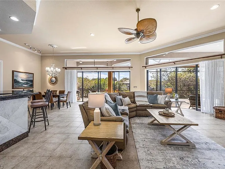146 Windward Cay — Photo 6