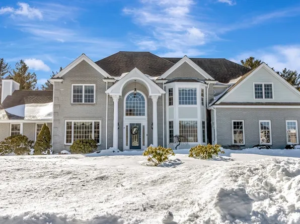 23 Lullaby Ln, South Easton, MA 02375