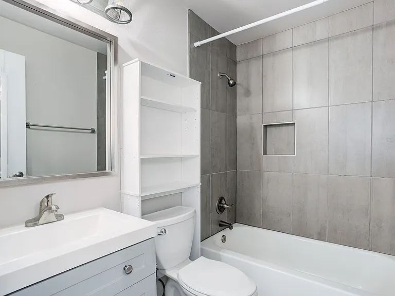 2865 Sundown Ln #301 — Photo 8
