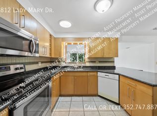 1812 Lady Mary Dr, Clearwater, FL 33756