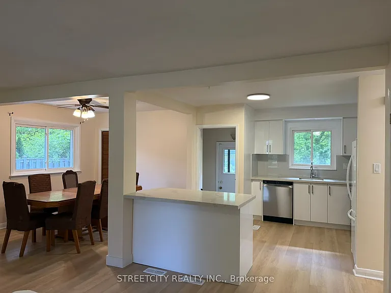 444 Scenic Dr — Photo 8