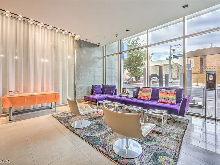 353 E Bonneville Ave #511 — Photo 5