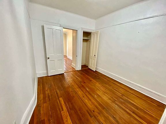 4th image of 606 Saint Johns Pl #2