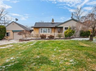 3803 Center Dr, Parma, OH 44134