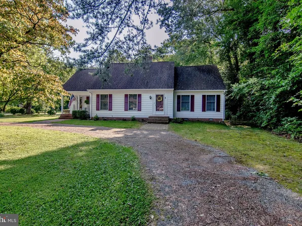 8481 Engle Dr, Delmar, MD 21875