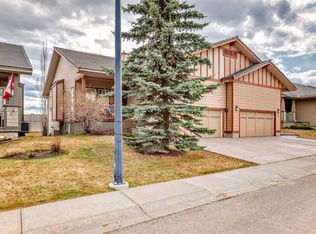 5 NE Bridle Estates Rd SW, Calgary, AB T2Y5A8