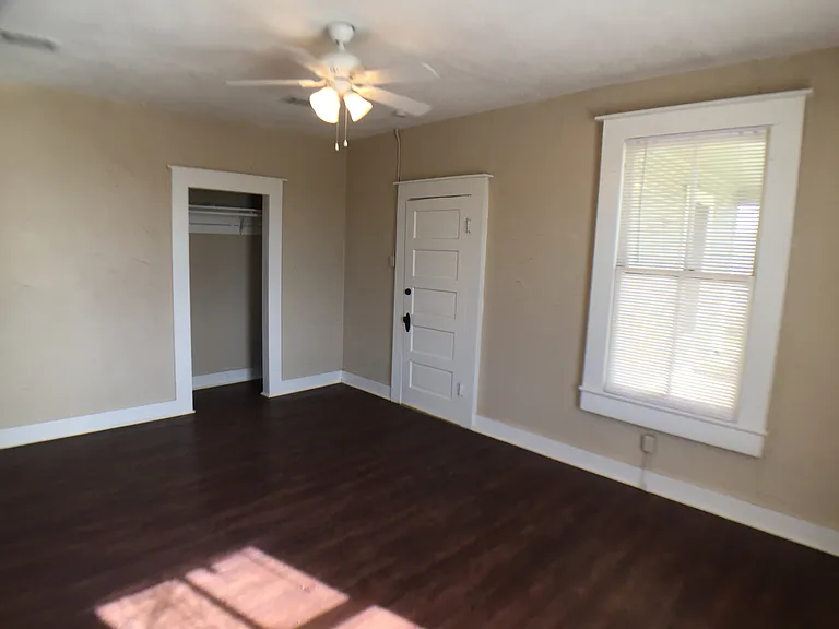 402 N Oneal St — Photo 8