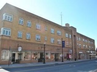 17 N State St, Ephrata, PA 17522