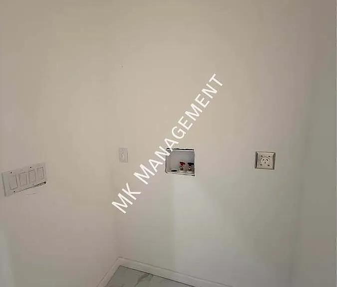 1429 Dartmouth St #2 — Photo 12