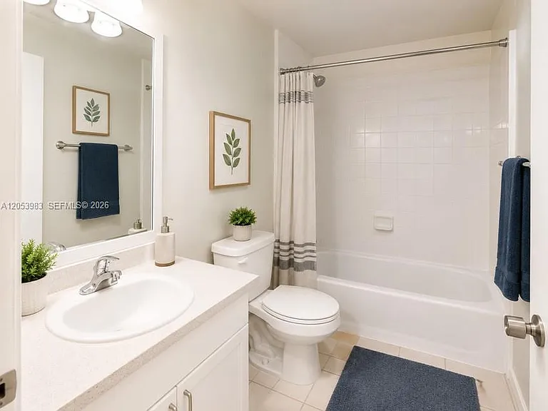 15721 SW 137th Ave #204 — Photo 2