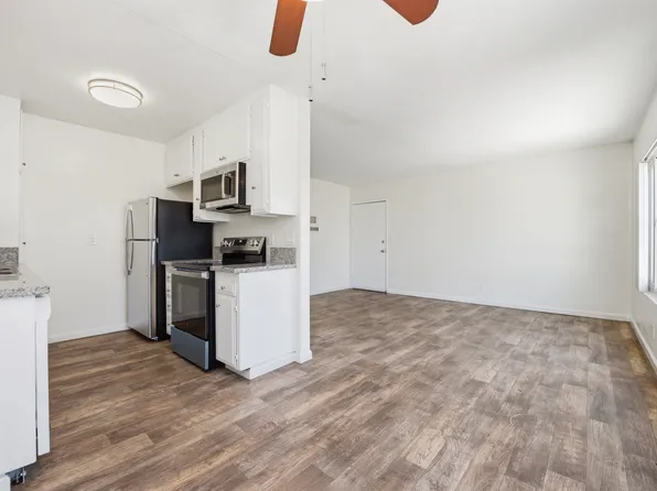 635 Emory St APT 8, Imperial Beach, CA 91932