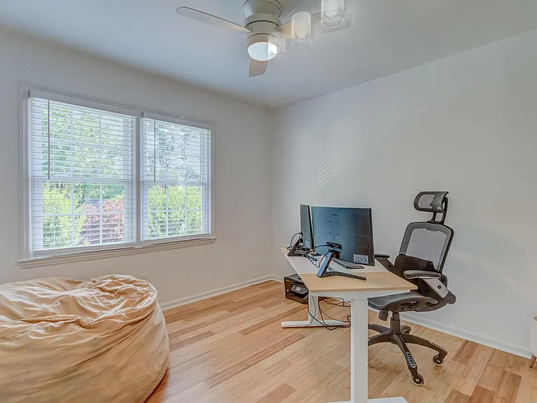 5600 Laniel Ct — Photo 22