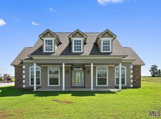 5240 Bueche Rd, Port Allen, LA 70767