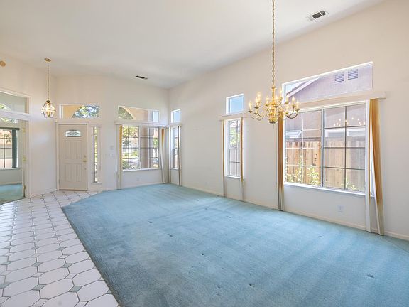 5th image of 10088 River Falls Cir