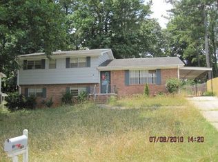 6105 Castleton Ln, Forest Park, GA 30297