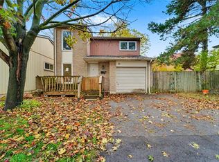 51 Lucas Ln, Ajax, ON L1S3P7