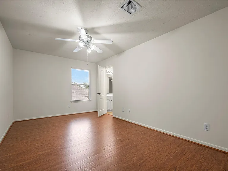11515 Timberly Park Ln — Photo 23