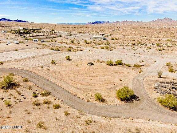 3rd image of 8025 N Sky View Dr Lot 7
