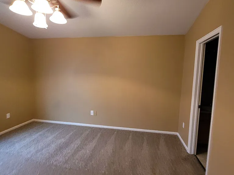 7323 Bentwater Dr — Photo 14