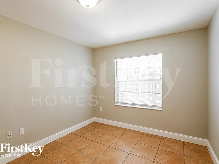 10352 SW 208th Ln — Photo 13