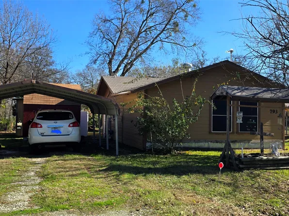 793 Oak Leaf Trl, East Tawakoni, TX 75472