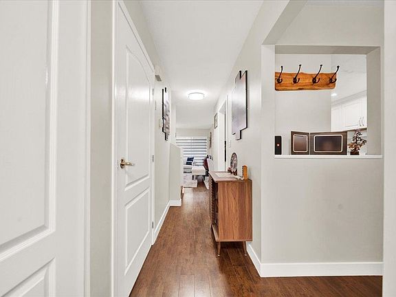 5th image of 9926 151st St #10