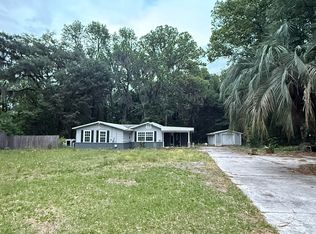 10565 Bessent Rd N, Jacksonville, FL 32218