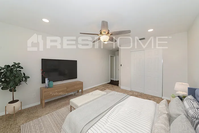 6405 64th Dr E — Photo 7