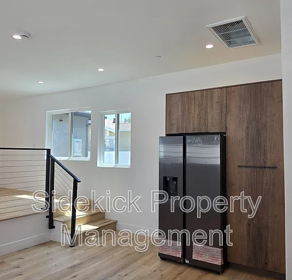 432 W Garfield Ave #B — Photo 7