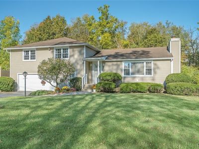 14 Olena Dr, Whitesboro, NY, 13492