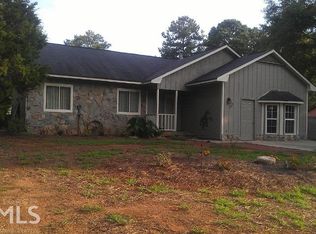 547 Rockaway Rd, Senoia, GA 30276
