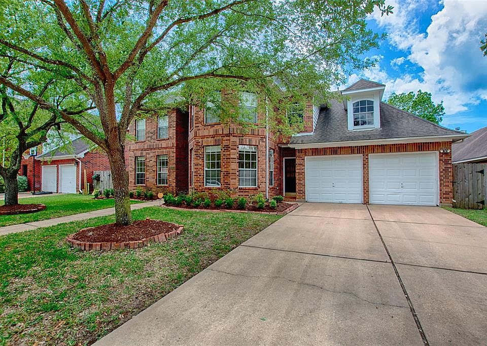 1st image of 13610 Pear Woods Ct