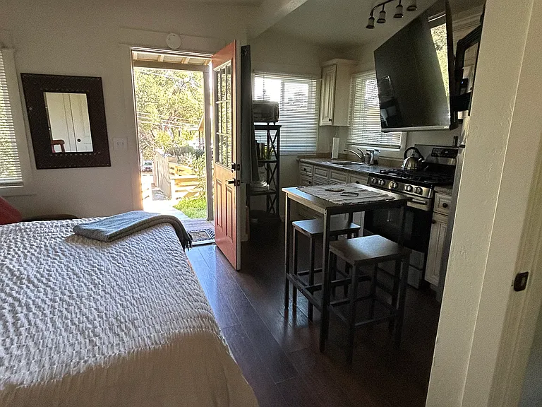 5290 San Jacinto Ave — Photo 2