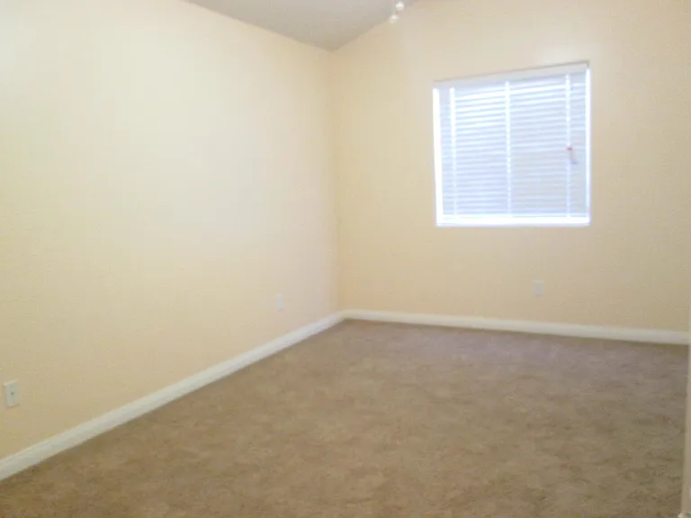 5509 Cascade Ridge St — Photo 8