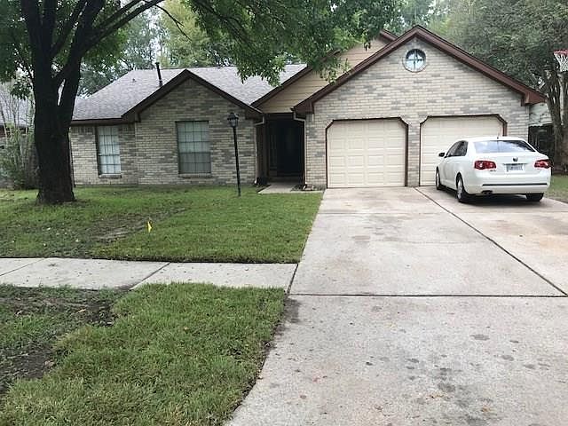 1st image of 4722 Brooklawn Dr